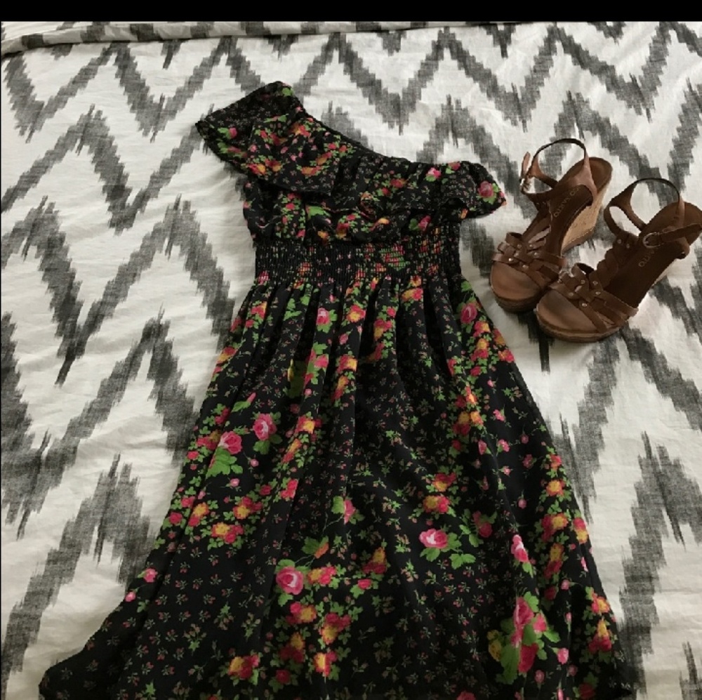 Francesca's dress